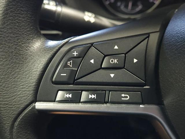 Photo of 2024 Super Black Nissan Sentra