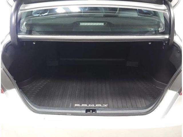 Photo of 2022 Celestial Silver Metallic Toyota Camry