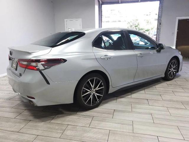 Photo of 2022 Celestial Silver Metallic Toyota Camry