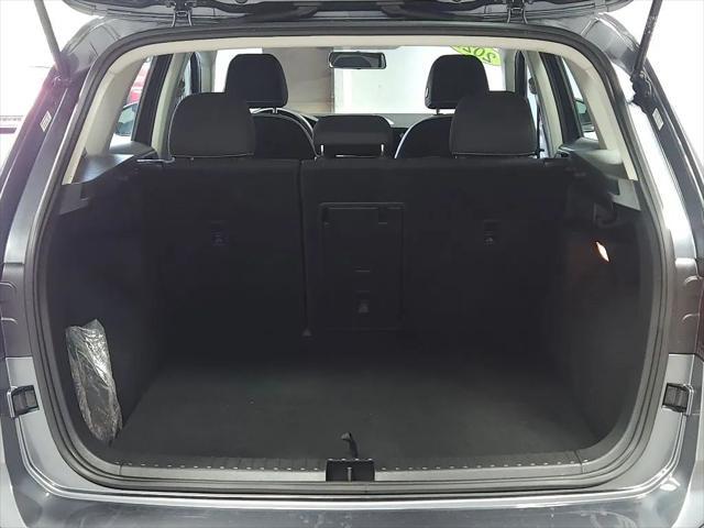 Photo of 2022 Platinum Gray Metallic Volkswagen Taos