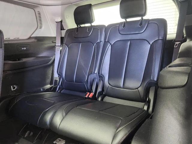 Photo of 2021 Baltic Gray Metallic Clearcoat Jeep Grand Cherokee L