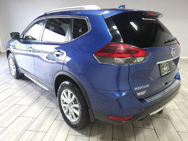 Photo of 2020 Caspian Blue Metallic Nissan Rogue