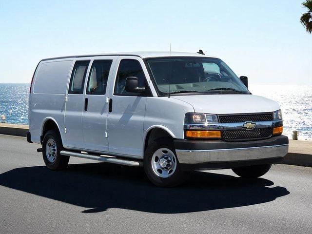 2023 Chevrolet Express 2500