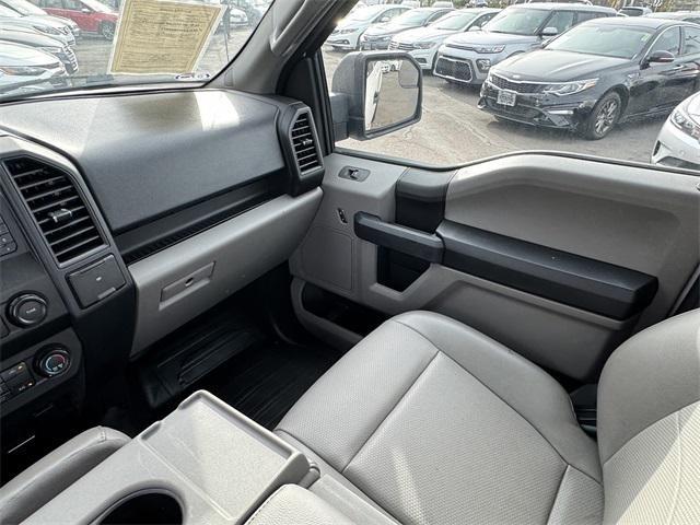 Photo of 2018 Oxford White Ford F-150