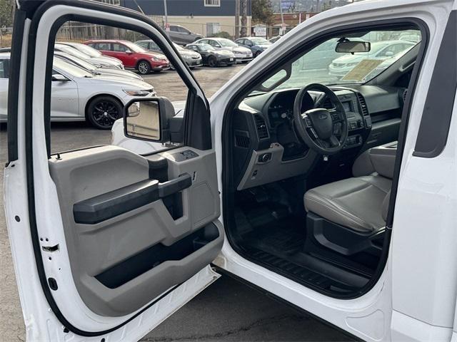 Photo of 2018 Oxford White Ford F-150