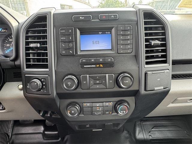 Photo of 2018 Oxford White Ford F-150