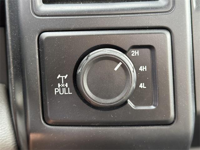 Photo of 2018 Oxford White Ford F-150