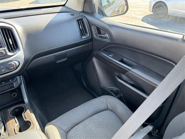 Photo of 2019 Smokey Quartz Metallic GMC Canyon