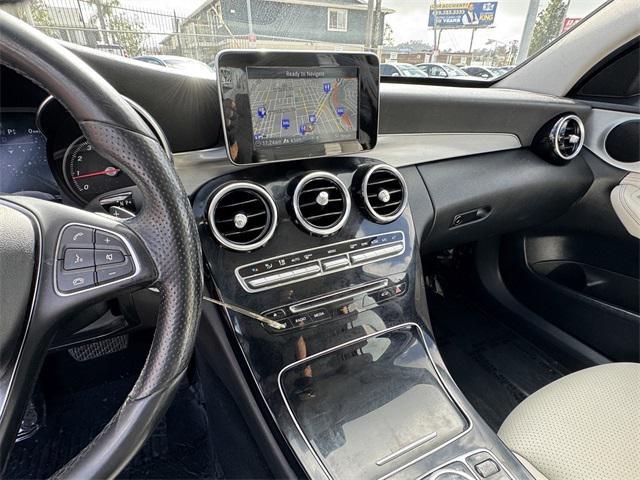 Photo of 2016 Silver Mercedes-Benz C-Class