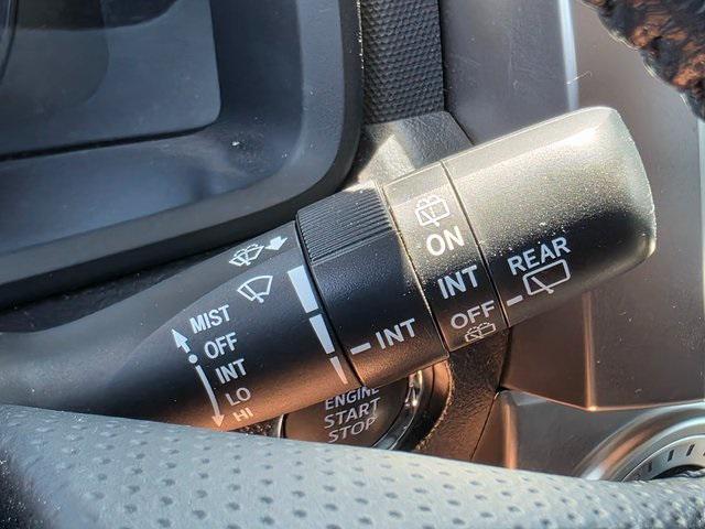 Photo of 2024 Classic Silver Metallic Toyota 4Runner