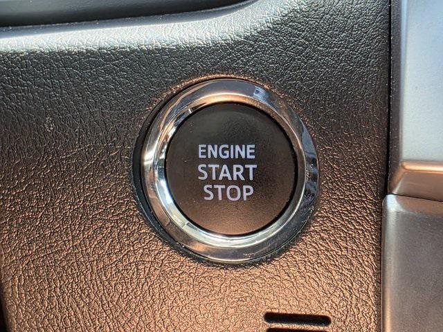 Photo of 2024 Classic Silver Metallic Toyota 4Runner