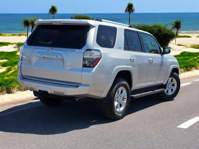 Photo of 2024 Classic Silver Metallic Toyota 4Runner