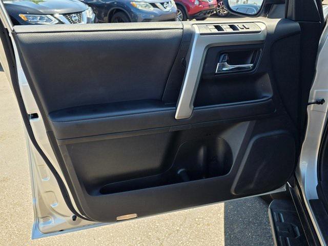 Photo of 2024 Classic Silver Metallic Toyota 4Runner
