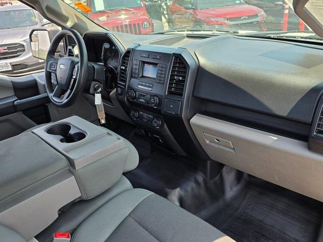 Photo of 2019 Oxford White Ford F-150