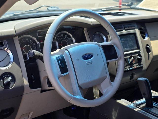 Photo of 2011 Tuxedo Black Metallic Ford Expedition EL