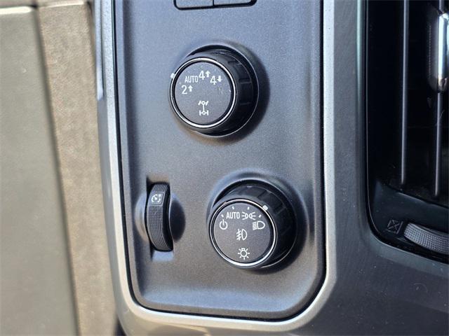Photo of 2018 Graphite Metallic Chevrolet Silverado 1500