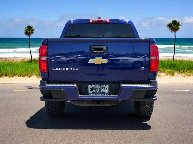 Photo of 2017 Laser Blue Metallic Chevrolet Colorado