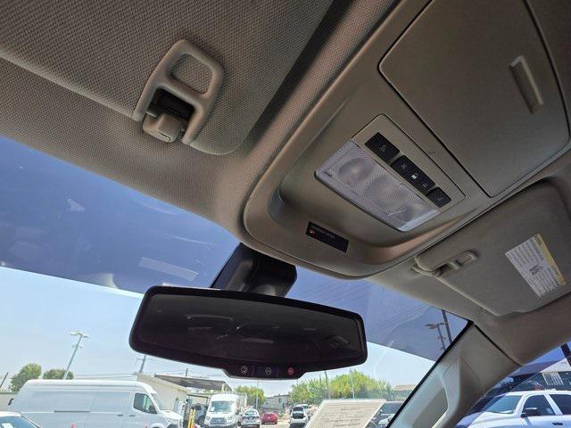 Photo of 2017 Laser Blue Metallic Chevrolet Colorado