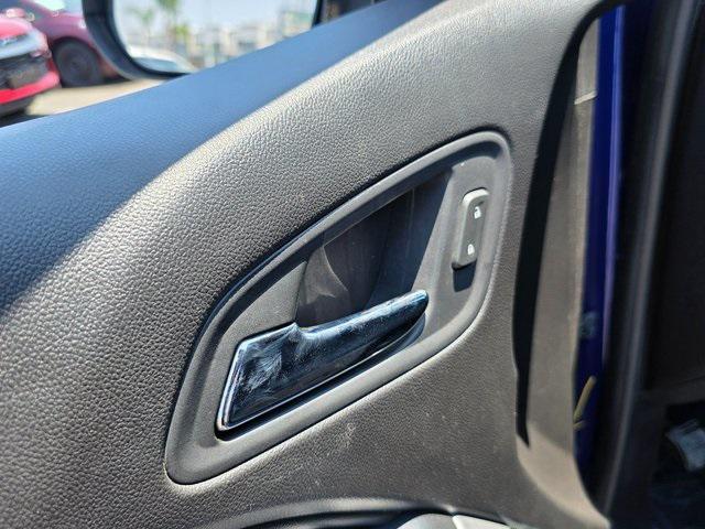 Photo of 2017 Laser Blue Metallic Chevrolet Colorado