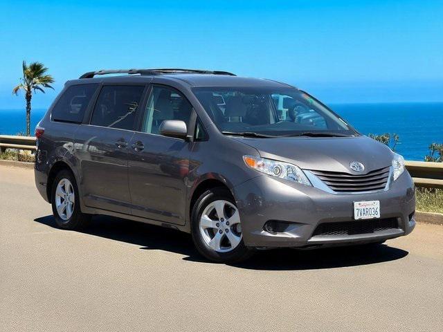 2016 Toyota Sienna