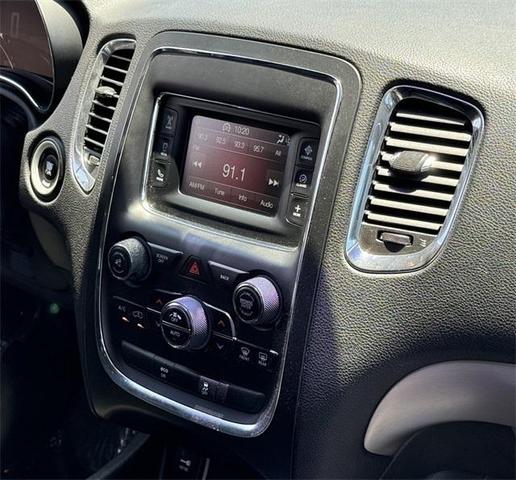 Photo of 2015 Bright White Clearcoat Dodge Durango