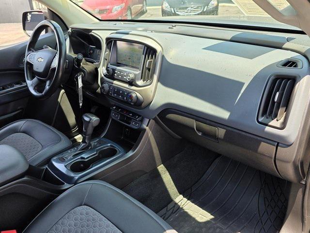 Photo of 2016 Black Chevrolet Colorado