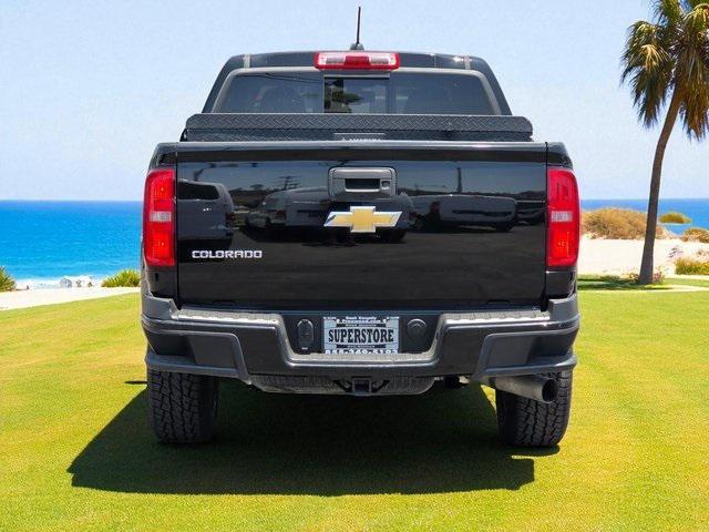 Photo of 2016 Black Chevrolet Colorado
