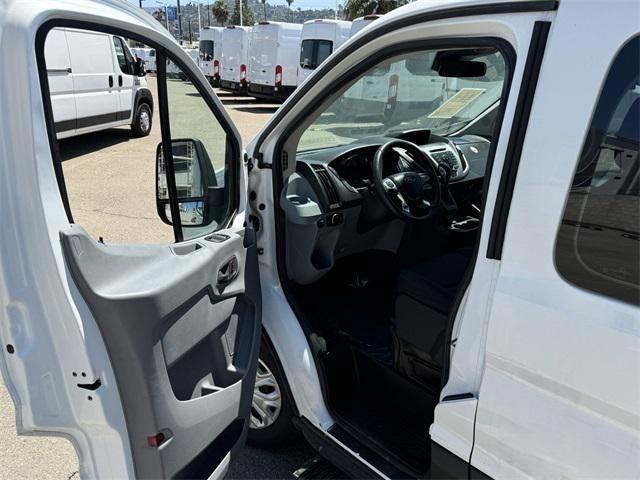 Photo of 2016 Oxford White Ford Transit-350