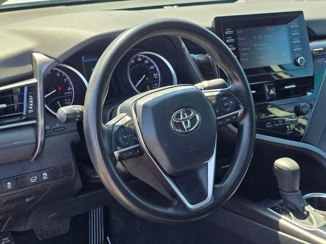 Photo of 2022 Off White Toyota Camry