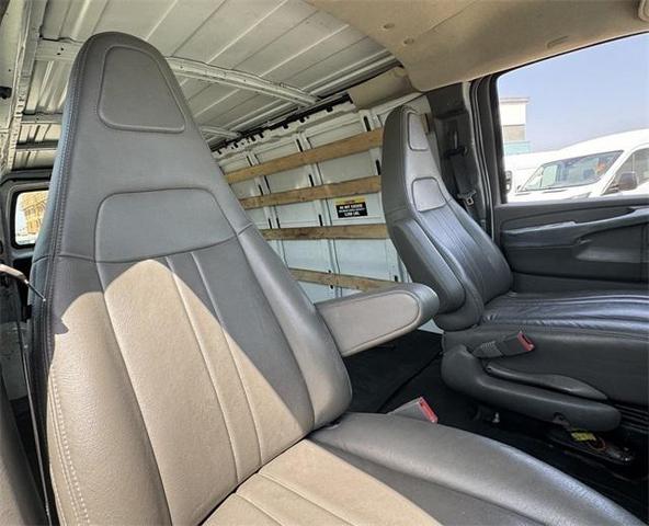 Photo of 2022 Summit White GMC Savana 2500
