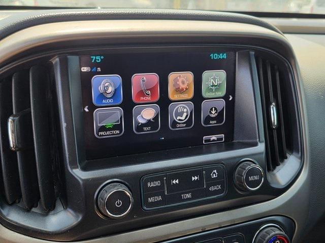 Photo of 2017 Silver Ice Metallic Chevrolet Colorado