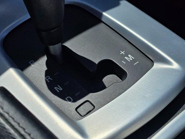 Photo of 2013 Electric Silver Metallic Volvo C70
