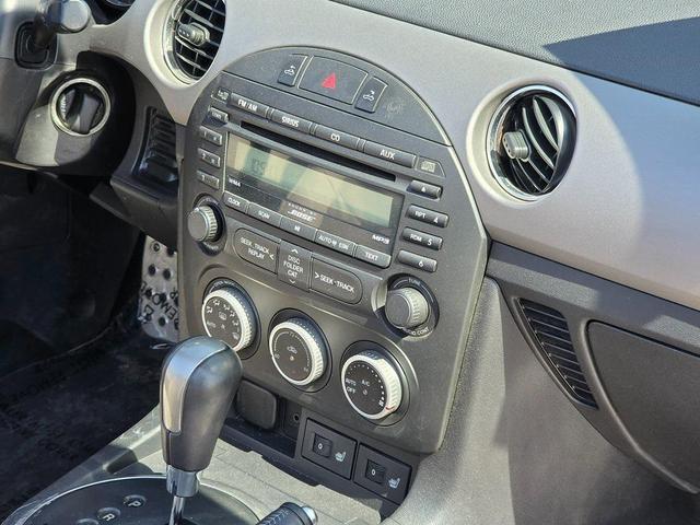 Photo of 2011 Dolphin Gray Mica Mazda MX-5 Miata