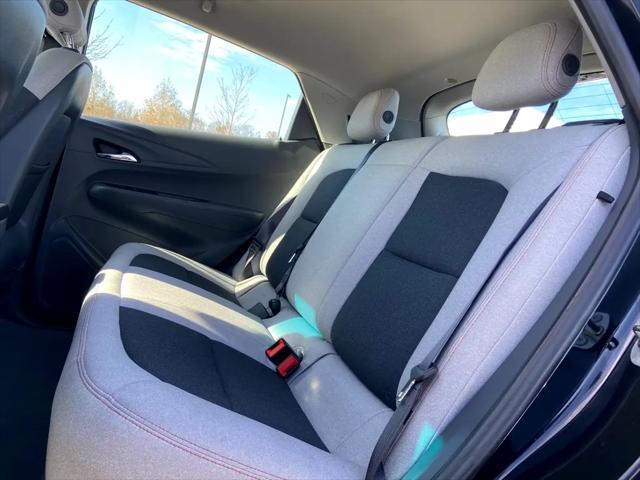 Photo of 2017 Mosaic Black Metallic Chevrolet Bolt EV