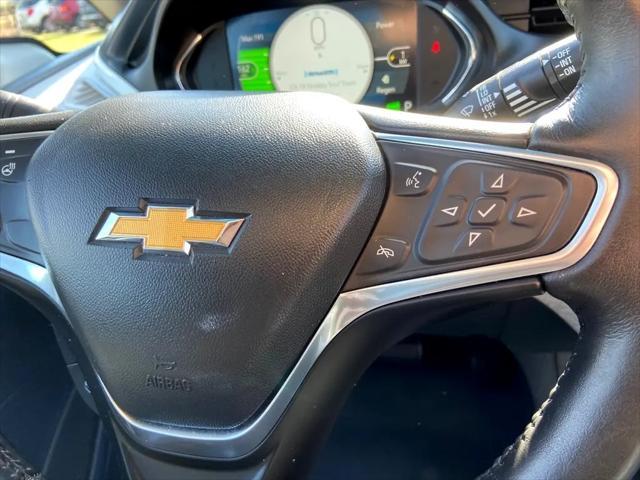 Photo of 2017 Mosaic Black Metallic Chevrolet Bolt EV