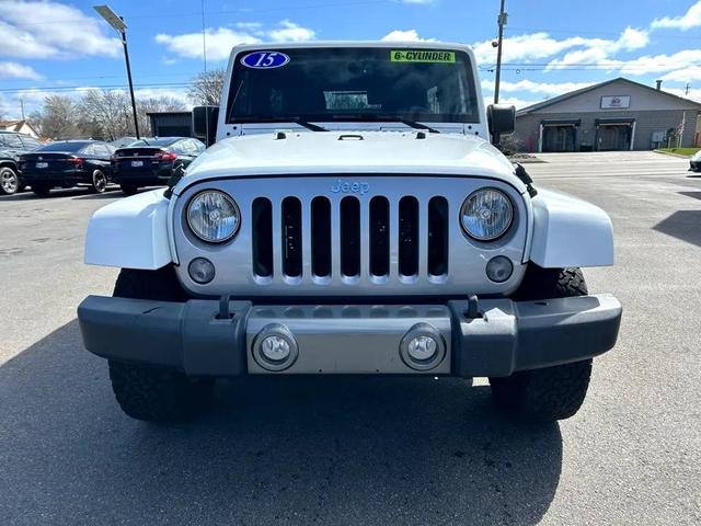 Photo of 2015 Bright White Clearcoat Jeep Wrangler Unlimited