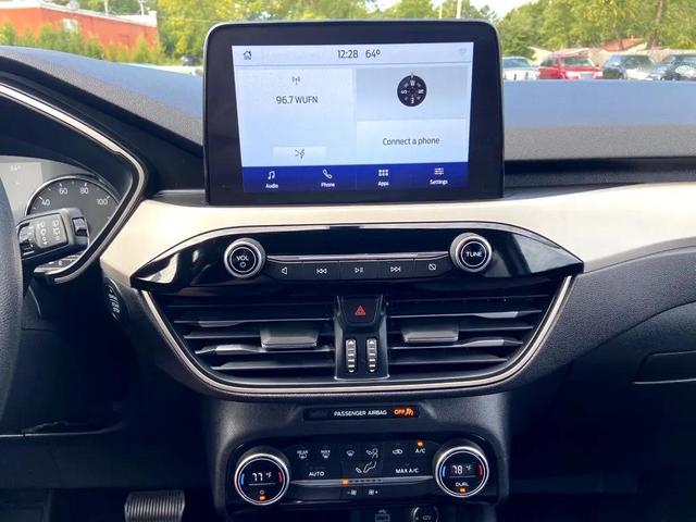 Photo of 2021 Agate Black Ford Escape