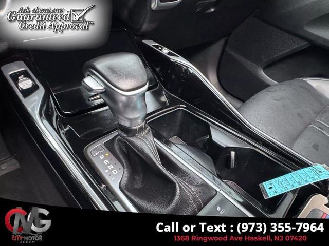 Photo of 2022 Wolf Gray Kia Sorento