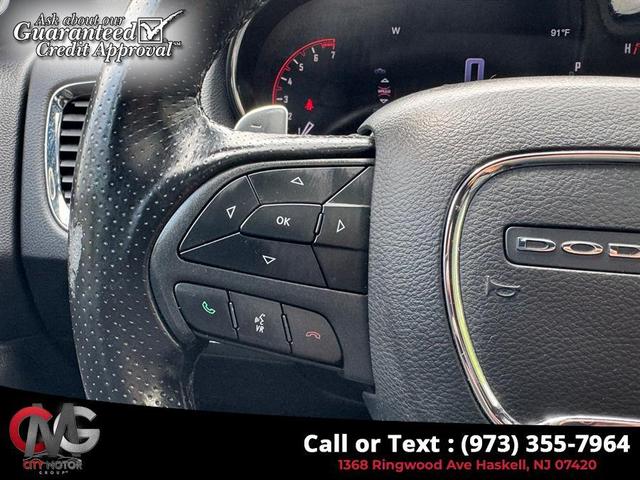 Photo of 2019 Db Black Crystal Clearcoat Dodge Durango