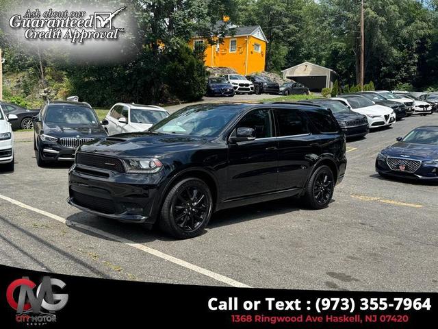 Photo of 2019 Db Black Crystal Clearcoat Dodge Durango