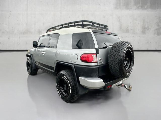 Photo of 2010 Silver Fresco Metallic Toyota FJ Cruiser