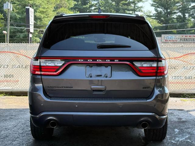 Photo of 2017 Granite Metallic Clearcoat Dodge Durango