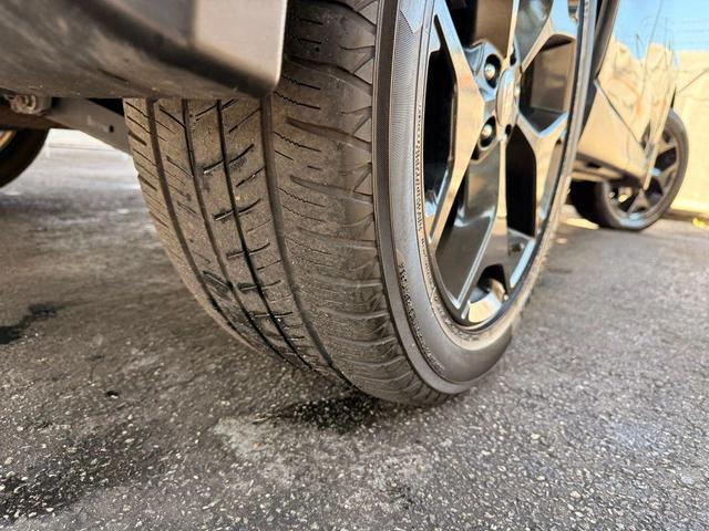 Photo of 2018 Crystal Black Silica Subaru Forester