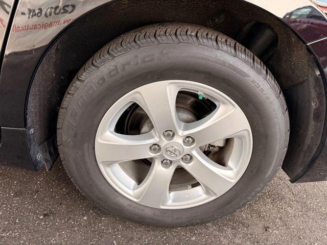 Photo of 2015 Attitude Black Toyota Sienna