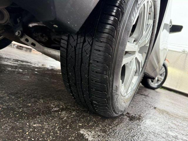 Photo of 2022 Summit White GMC Terrain
