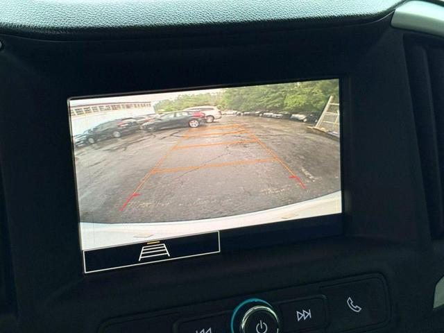 Photo of 2022 Summit White GMC Terrain