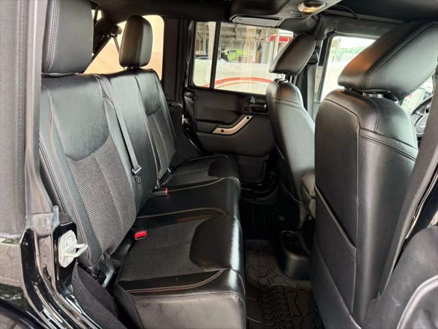 Photo of 2017 Black Clearcoat Jeep Wrangler Unlimited