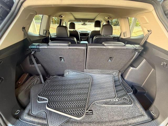 Photo of 2019 Platinum Gray Metallic Volkswagen Atlas