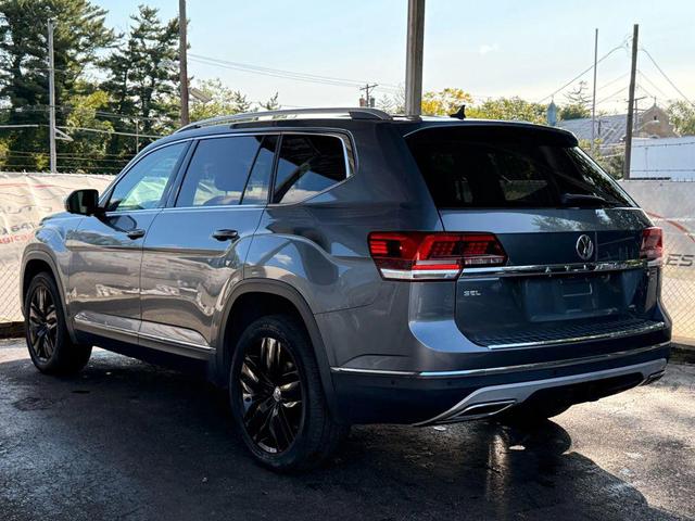 Photo of 2019 Platinum Gray Metallic Volkswagen Atlas