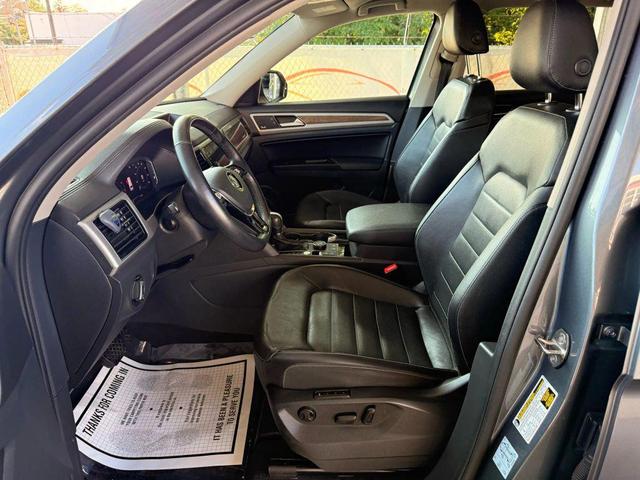 Photo of 2019 Platinum Gray Metallic Volkswagen Atlas